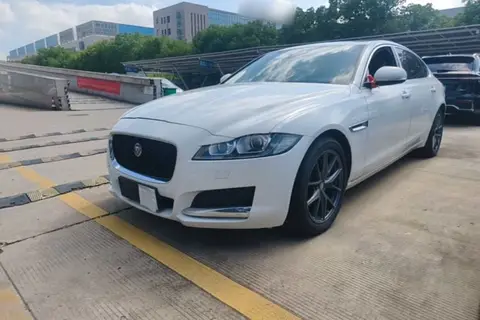 Jaguar XFL 2019
