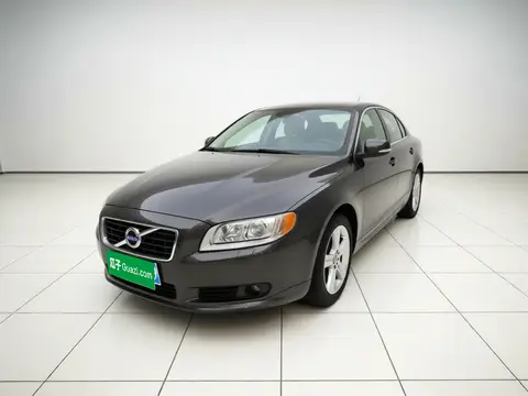 Volvo S80L 2010