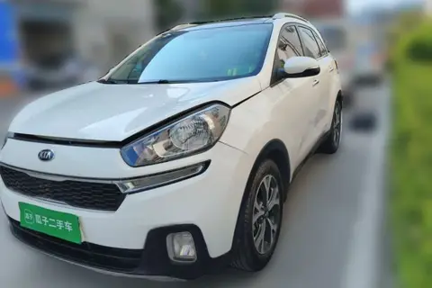 Kia KX3 2016