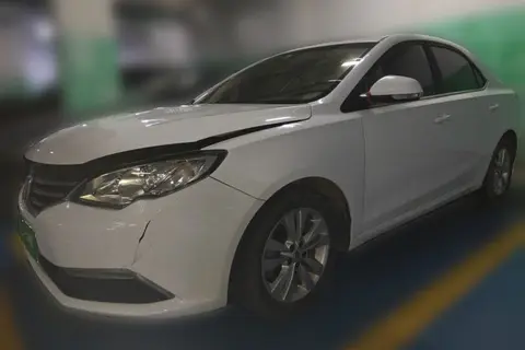 Roewe 360 2016