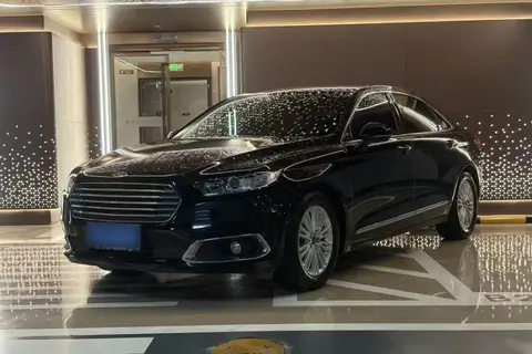 Ford Taurus 2018