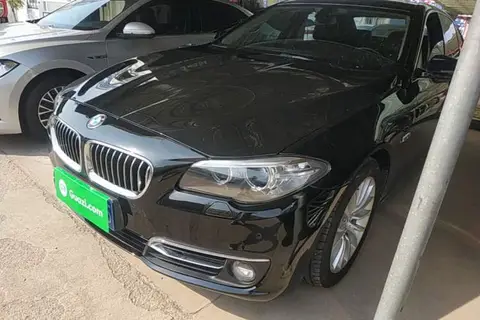 BMW 5 Series 2015 — фото 1