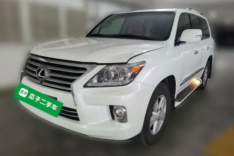 Lexus LX 2012
