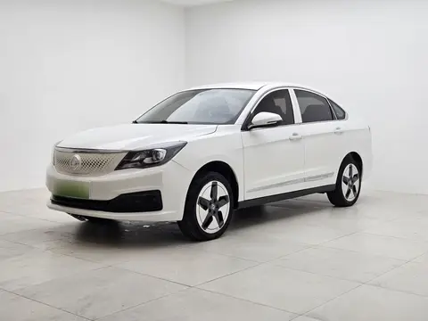 Dongfeng E70 2023