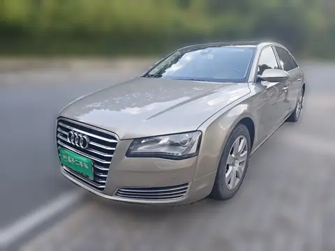 Audi A8 2012