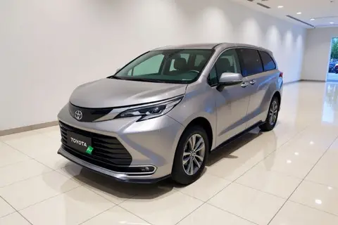 Toyota SIENNA 2025