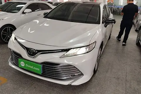 Toyota Camry 2019