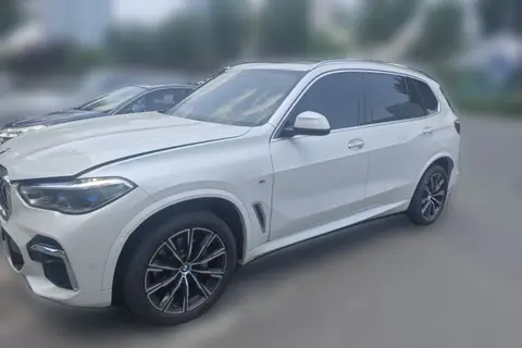 BMW X5 2022