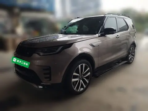Land Rover Discovery 2023