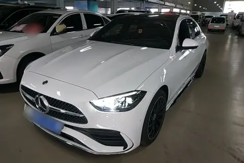 Mercedes-Benz C-Class 2024