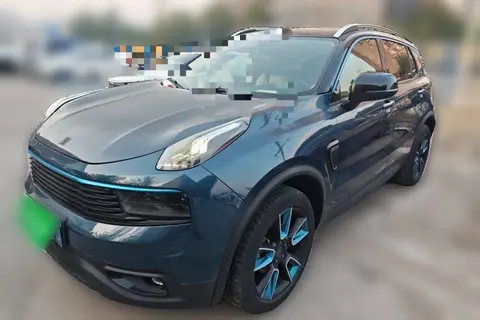 Lynk & Co 01 2018