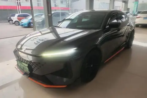 Changan UNI-V 2024