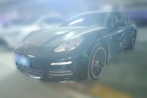 Porsche Panamera 2013