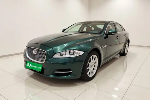 Jaguar XJ 2011