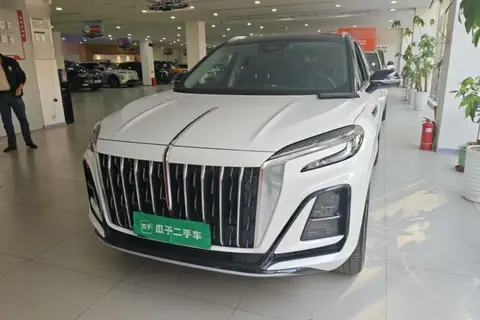 Hongqi HS3 PHEV 2025