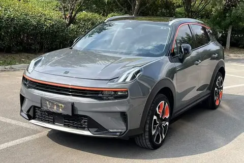 Lynk & Co 06 2022