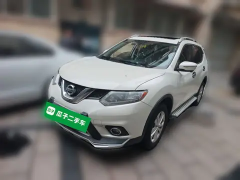 Nissan X-Trail 2015