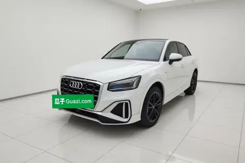 Audi Q2L 2022
