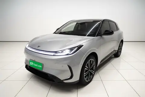 ARCFOX T1 2025