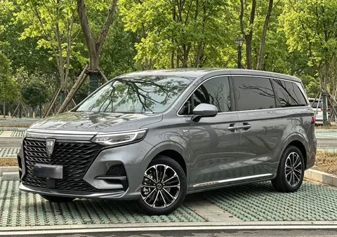 Roewe iMAX8 2022