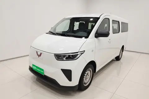 Wuling Yangguang 2024