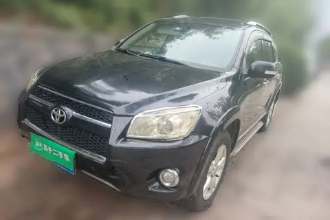 Toyota RAV4 2011