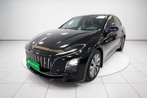 Hongqi E-QM5 2024