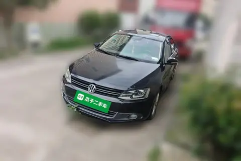 Volkswagen Sagitar 2013