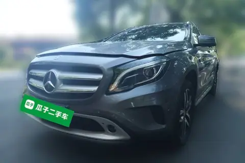 Mercedes-Benz GLA 2016