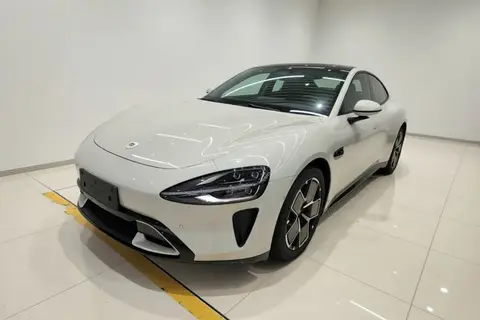 Xiaomi SU7 2024