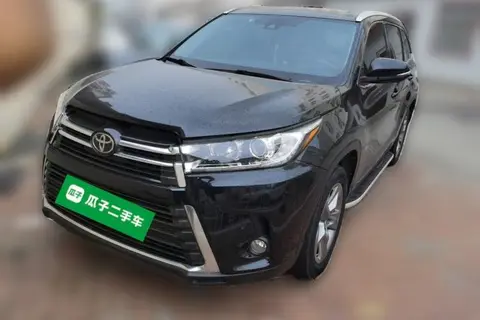 Toyota Highlander 2021