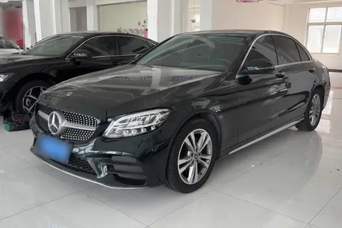 Mercedes-Benz C-Class 2021