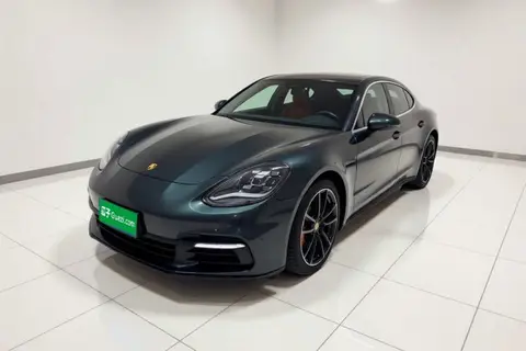 Porsche Panamera 2019