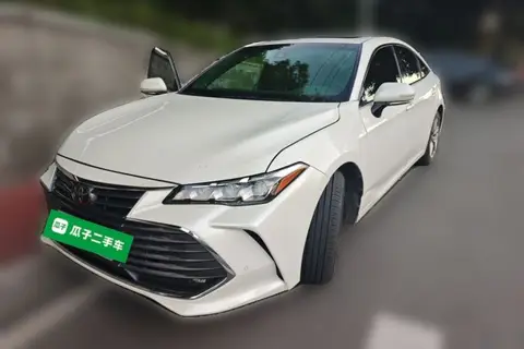 Toyota Avalon 2019
