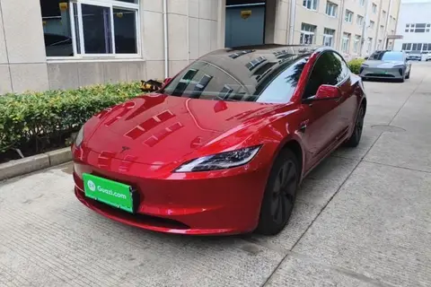 Tesla Model 3 2026