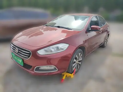 Fiat Viaggio 2013