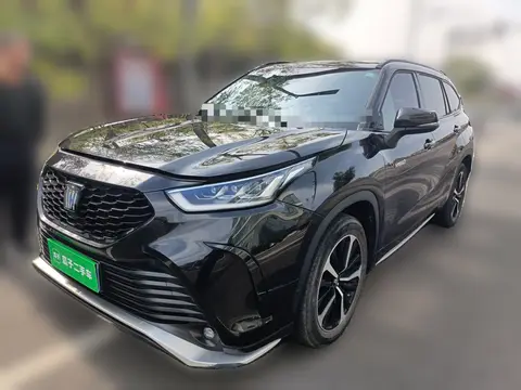 Toyota Crown Kluger 2023
