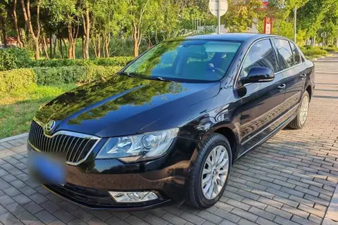 Skoda Superb 2015