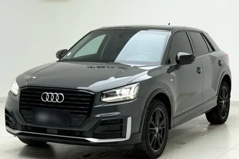 Audi Q2L 2020