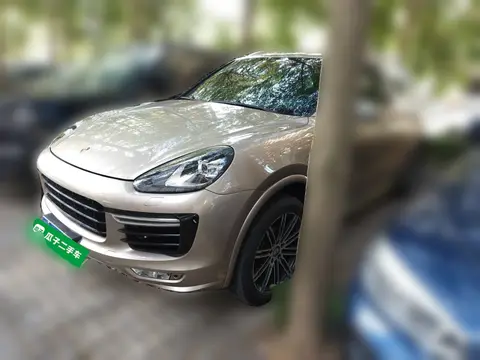 Porsche Cayenne 2015