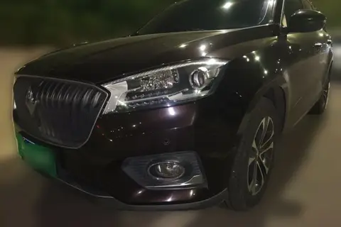 Borgward BX7 2016