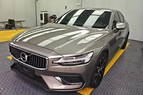 Volvo S60 2022