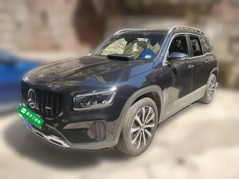 Mercedes-Benz GLB 2024
