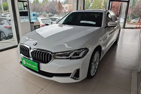 BMW 5 Series 2021