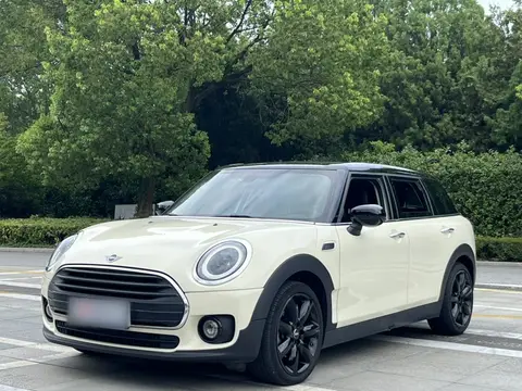 MINI Clubman 2021