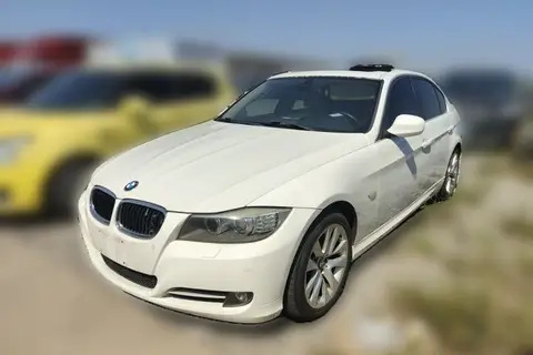 BMW 3 Series 2011
