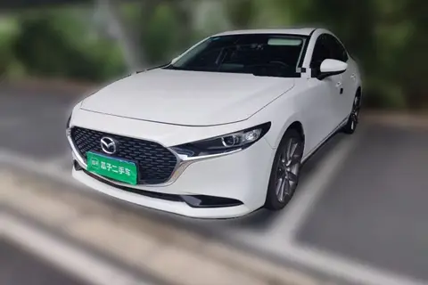 Mazda 3 Axela 2020