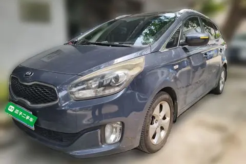 Kia Carens 2013