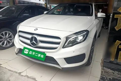 Mercedes-Benz GLA 2016