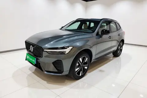 Volvo XC60 2025